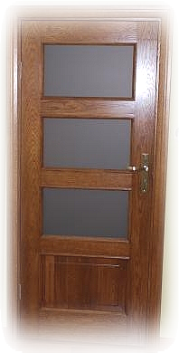 Drzwi i okna z drewna